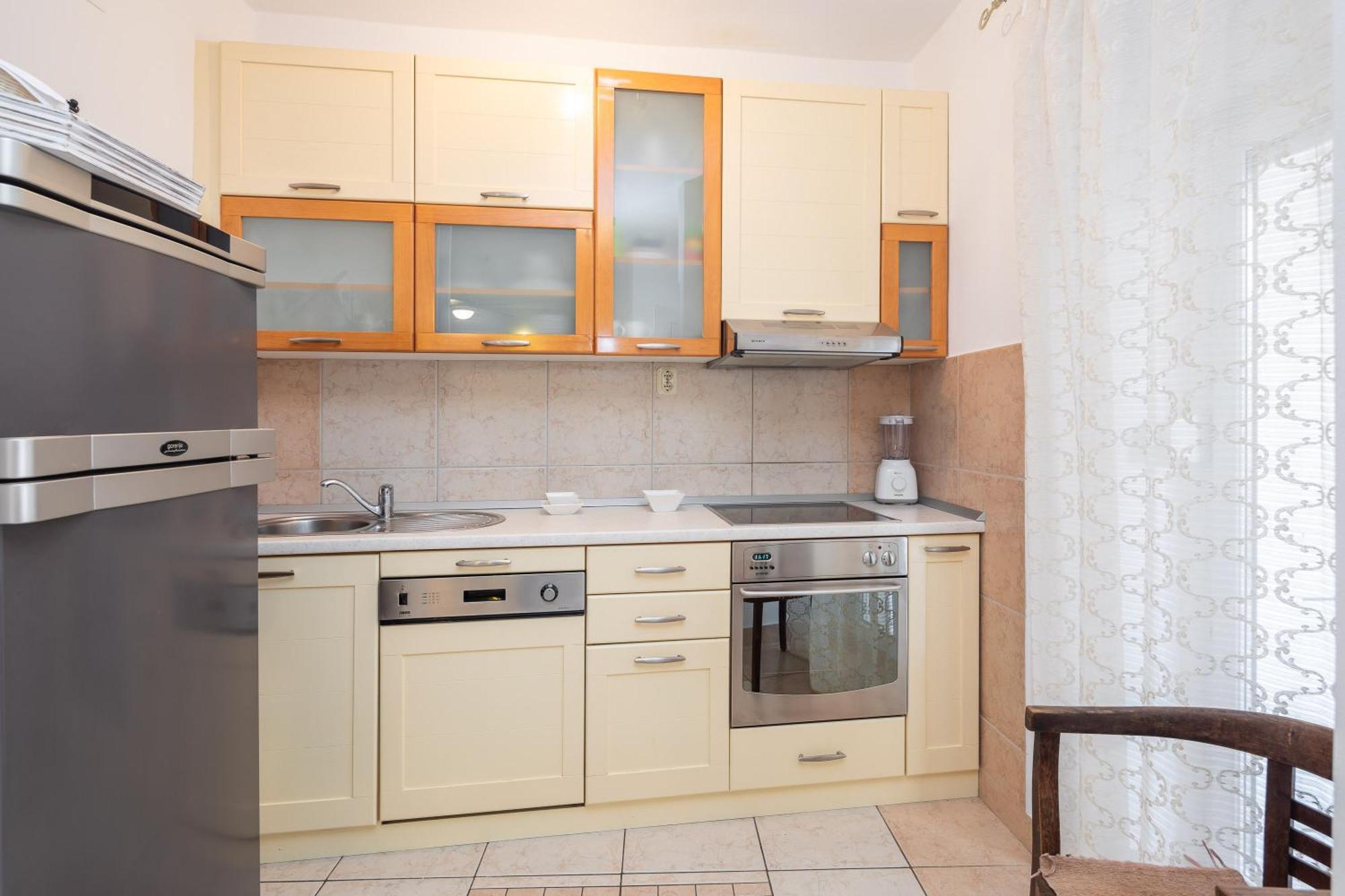 Apartman Galatea - Town Centre With Free Parking