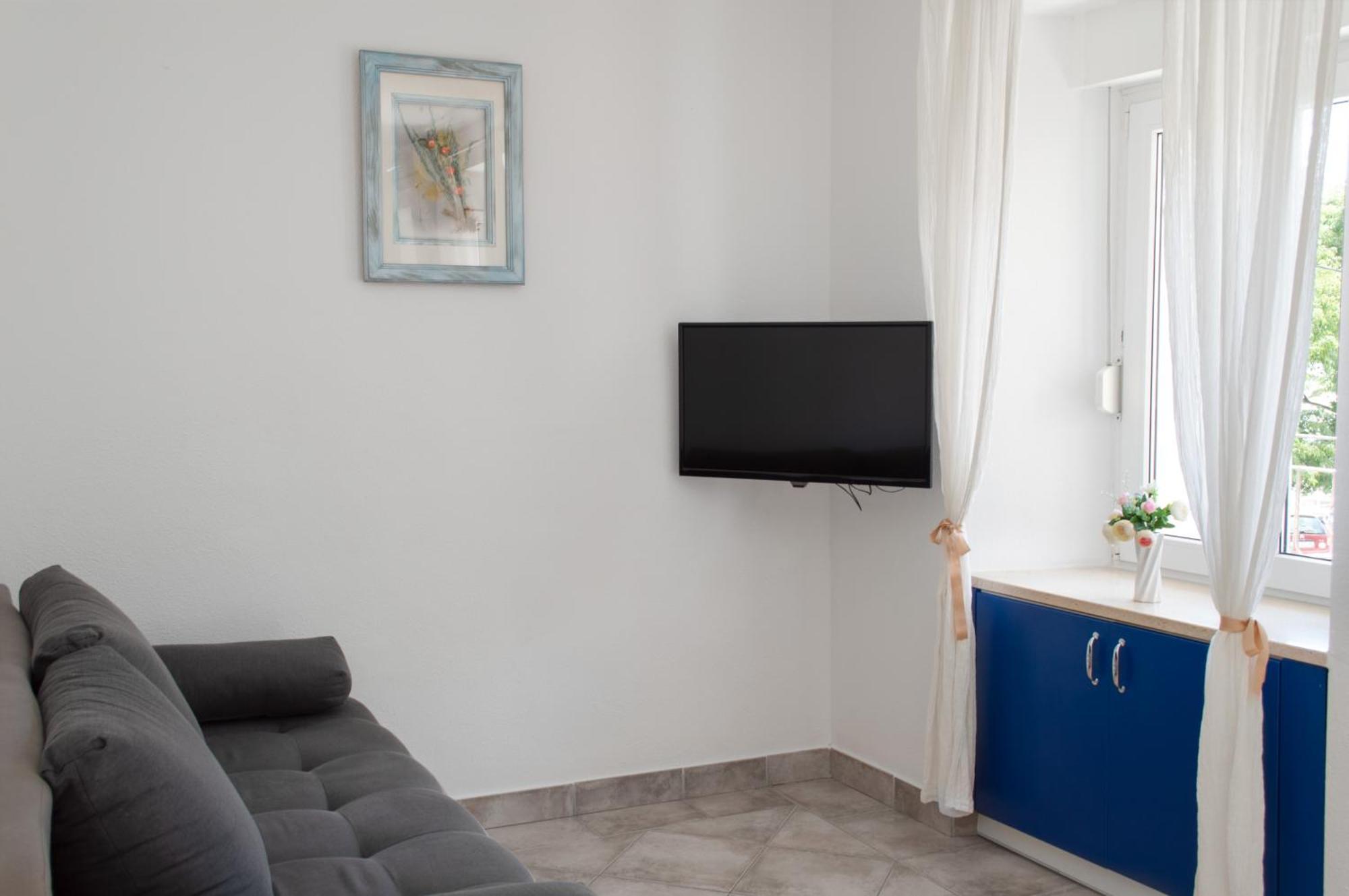 Galatea - Town Centre With Free Parking * Baska Voda